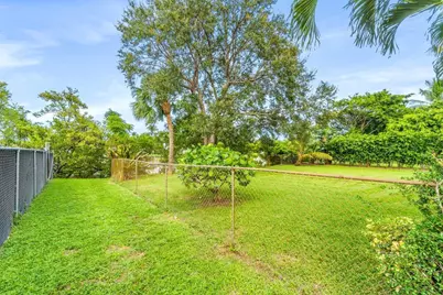 751 Hummingbird Way #5, North Palm Beach, FL 33408 - Photo 14