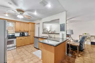 10601 NW 43rd Ct, Coral Springs, FL 33065 - Photo 10