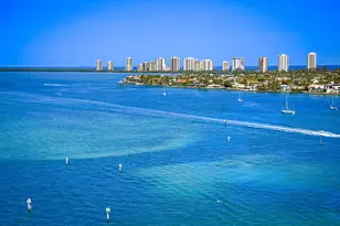 2640 Lake Shore Dr, Riviera Beach, FL 33404 - Photo 40