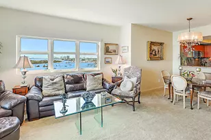 2640 Lake Shore Dr, Riviera Beach, FL 33404 - Photo 14