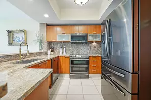 2640 Lake Shore Dr, Riviera Beach, FL 33404 - Photo 22