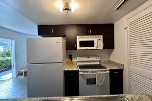 202 Lucerne Ave, Lake Worth Beach, FL 33460 - Photo 8