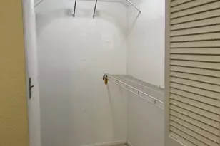 4054 N Pine Island Rd, Sunrise, FL 33351 - Photo 26