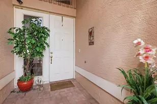 348 NW Toscane Tr, Port Saint Lucie, FL 34986 - Photo 4