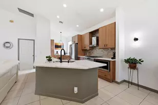 348 NW Toscane Tr, Port Saint Lucie, FL 34986 - Photo 10