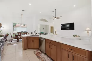 348 NW Toscane Tr, Port Saint Lucie, FL 34986 - Photo 16