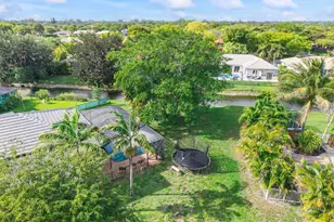 6273 NW 52nd St, Coral Springs, FL 33067 - Photo 40