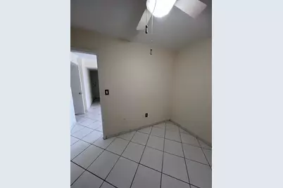 2600 Collins Avenue #401, Miami Beach, FL 33140 - Photo 8