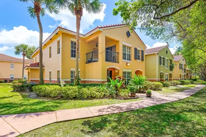 10336 Fox Trail Road S #1305, Royal Palm Beach, FL 33411 - Photo 4