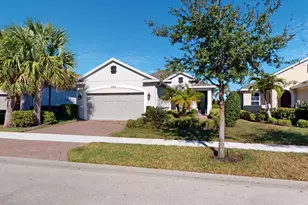 9592 SW Royal Poinciana Dr, Port Saint Lucie, FL 34987 - Photo 4