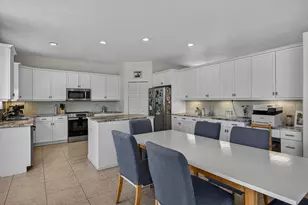 2078 Reston Cir, Royal Palm Beach, FL 33411 - Photo 10