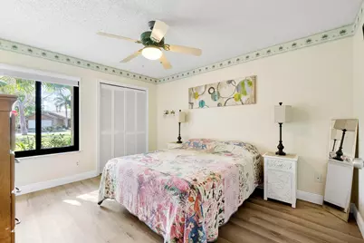 10551 NW 3rd Manor, Coral Springs, FL 33071 - Photo 18