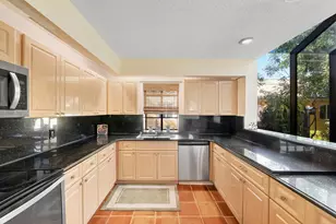 10551 NW 3rd Manor, Coral Springs, FL 33071 - Photo 6