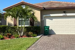 12460 NW McGregor Ln, Port Saint Lucie, FL 34987 - Photo 2