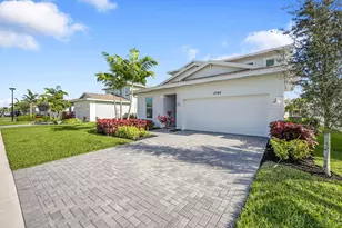 5742 Graceful Wy, Delray Beach, FL 33484 - Photo 2