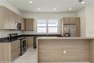 6151 SW 36th Ct, Miramar, FL 33023 - Photo 8