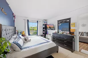 5570 NW 44th St, Lauderhill, FL 33319 - Photo 8