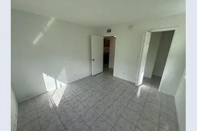 1854 Abbey Road #102, West Palm Beach, FL 33415 - Photo 8