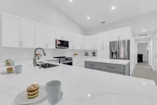 8224 Via Bella, Boca Raton, FL 33496 - Photo 12