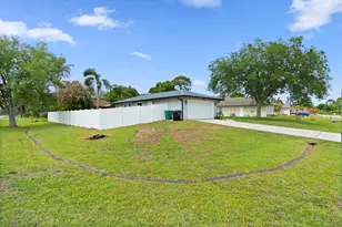 3238 SW Constellation Rd, Port Saint Lucie, FL 34953 - Photo 4