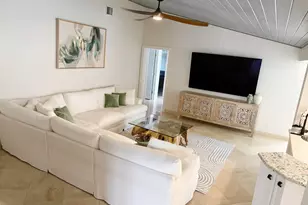 830 NE Boca Bay Colony Dr, Boca Raton, FL 33487 - Photo 16