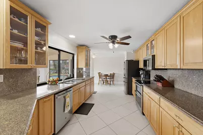 10108 NW 1st Manor, Coral Springs, FL 33071 - Photo 10