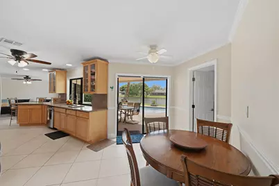 10108 NW 1st Manor, Coral Springs, FL 33071 - Photo 8