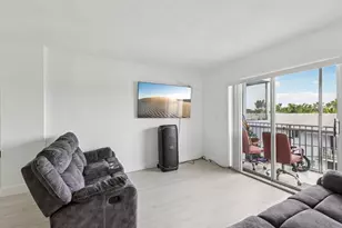 1735 NE 164th St, North Miami Beach, FL 33162 - Photo 4