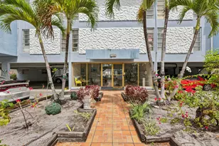 1735 NE 164th St, North Miami Beach, FL 33162 - Photo 20