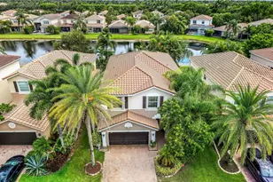 8292 Calabria Lakes Drive, Boynton Beach, FL 33473 - Photo 2