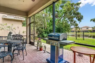 8292 Calabria Lakes Drive, Boynton Beach, FL 33473 - Photo 24