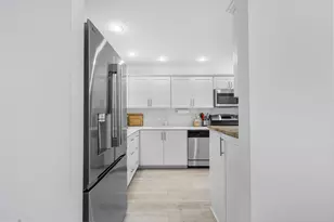 35 Westgate Ln, Boynton Beach, FL 33436 - Photo 12