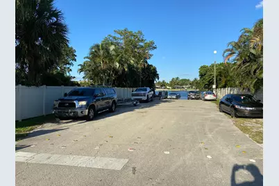 7500 W Lake Drive, Lake Clarke Shores, FL 33406 - Photo 8