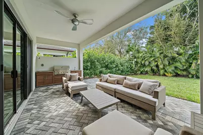 2938 Gin Berry Way, West Palm Beach, FL 33401 - Photo 8