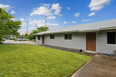 2227 NE 3rd Avenue #2, Delray Beach, FL 33444 - Photo 2