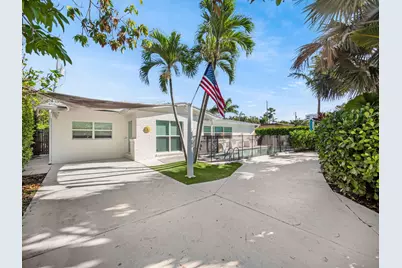 471 Mars Way, Juno Beach, FL 33408 - Photo 1