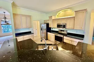 751 SE Starflower Ave, Port Saint Lucie, FL 34983 - Photo 10