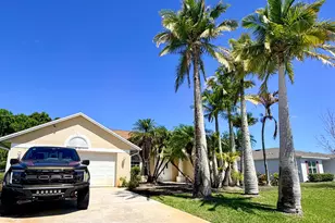 751 SE Starflower Ave, Port Saint Lucie, FL 34983 - Photo 34