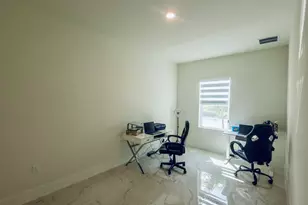 2149 SW Susset Ln, Port Saint Lucie, FL 34953 - Photo 6