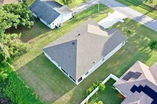 2149 SW Susset Ln, Port Saint Lucie, FL 34953 - Photo 36