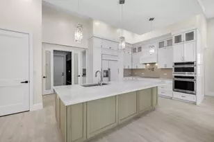 8771 Man O War Rd, Palm Beach Gardens, FL 33418 - Photo 14