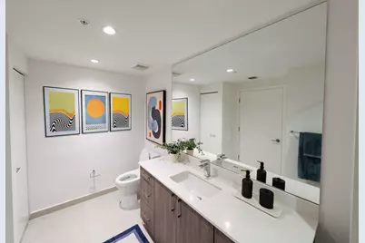 450 SW 5th Street #401, Miami, FL 33130 - Photo 18