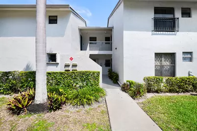 4664 NW 22nd Street, Coconut Creek, FL 33063 - Photo 2