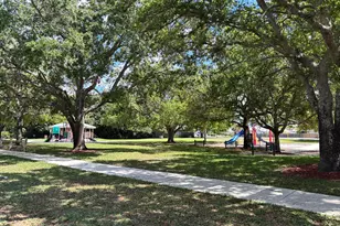 1180 Grandview Cir, Royal Palm Beach, FL 33411 - Photo 14