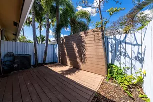 1200 NE 17th Ct, Fort Lauderdale, FL 33305 - Photo 16
