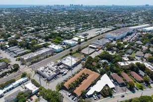 1200 NE 17th Ct, Fort Lauderdale, FL 33305 - Photo 30