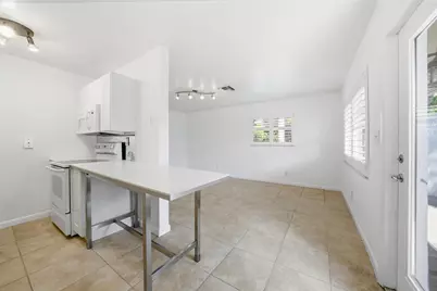1200 NE 17th Court #1, Fort Lauderdale, FL 33305 - Photo 6