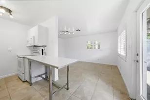 1200 NE 17th Ct, Fort Lauderdale, FL 33305 - Photo 6