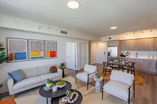 450 SW 5th St, Miami, FL 33130 - Photo 14