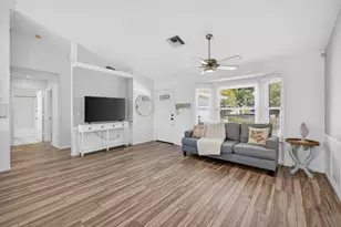 341 11th Ave, Vero Beach, FL 32962 - Photo 4